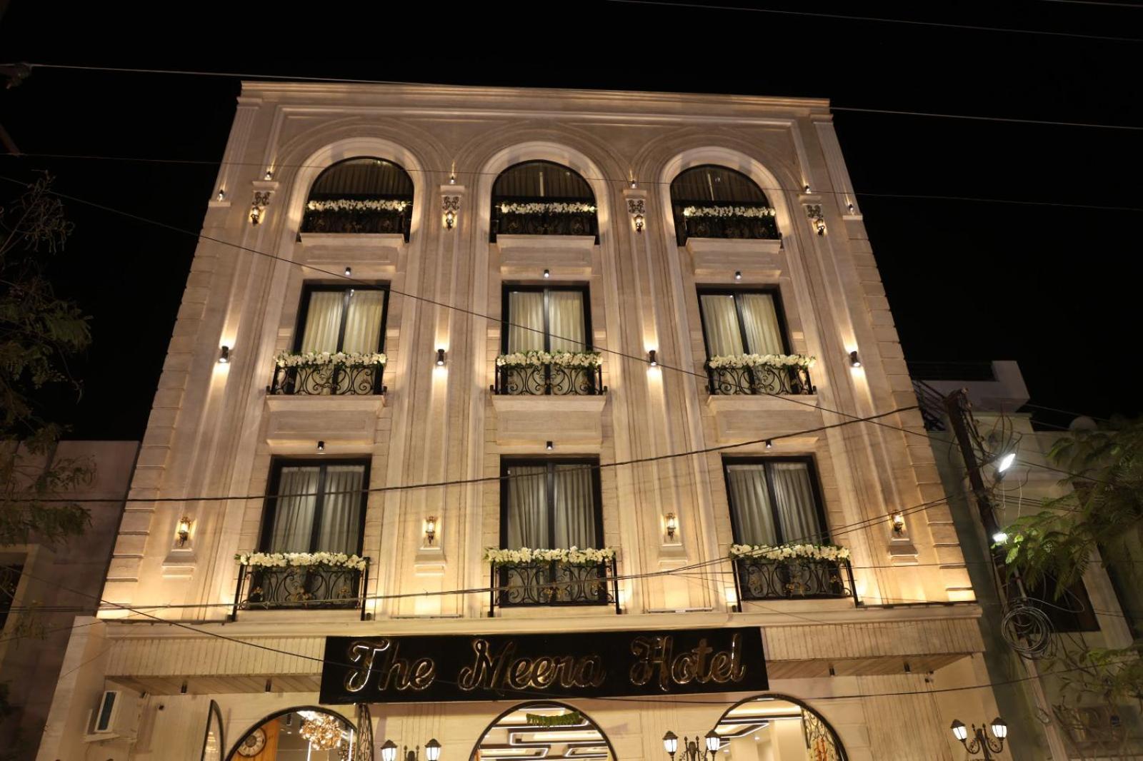 The Meera Hotel Ujjain Exterior photo