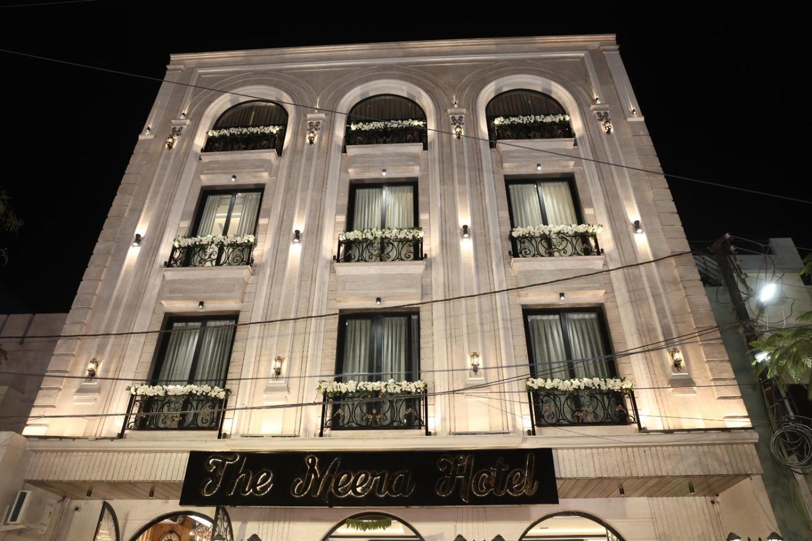 The Meera Hotel Ujjain Exterior photo